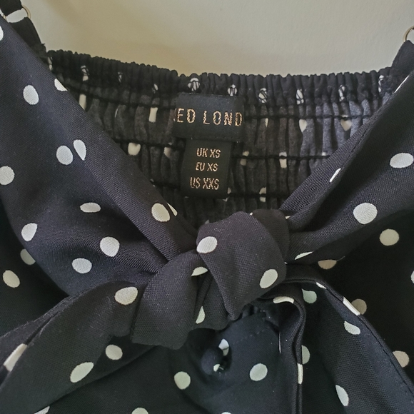 🎉3/$39 QED London Polka Dot Peplum Top - Picture 10 of 13